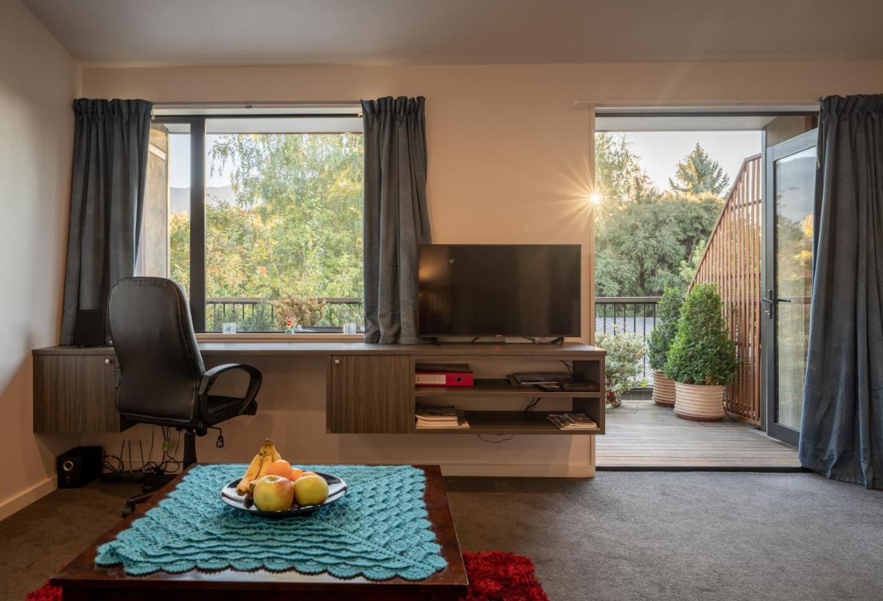 Private And Peaceful Studio Apartment วานากา ภายนอก รูปภาพ